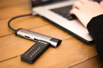 Les avantages d'une clé USB de 1 To pour le stockage de données